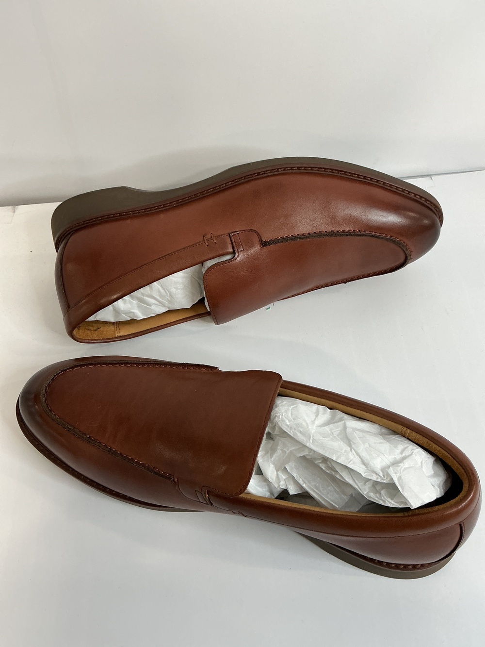 Hybrid Crafted Leather Loafer - Picture 2 of 3